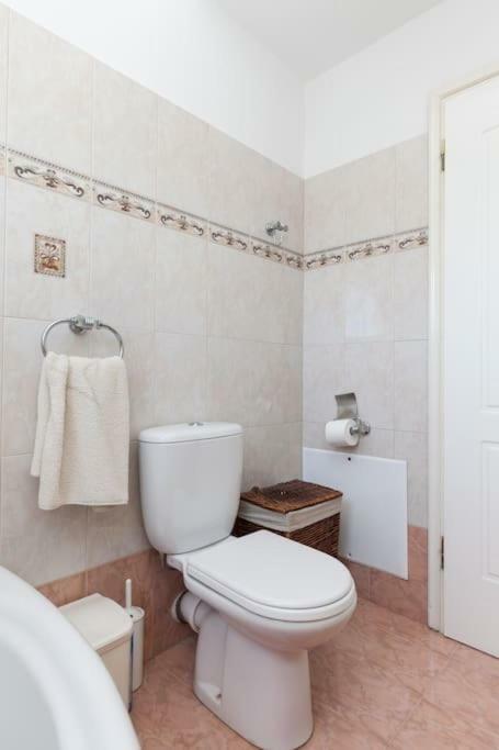 Country Rooms Near Athens - Airport Braurone Esterno foto