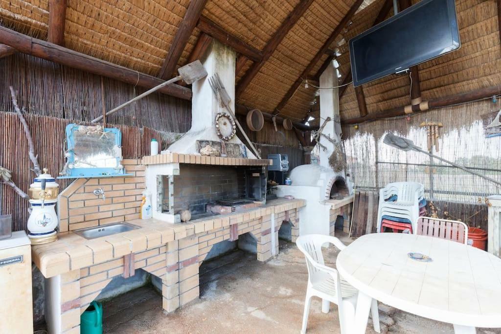Country Rooms Near Athens - Airport Braurone Esterno foto