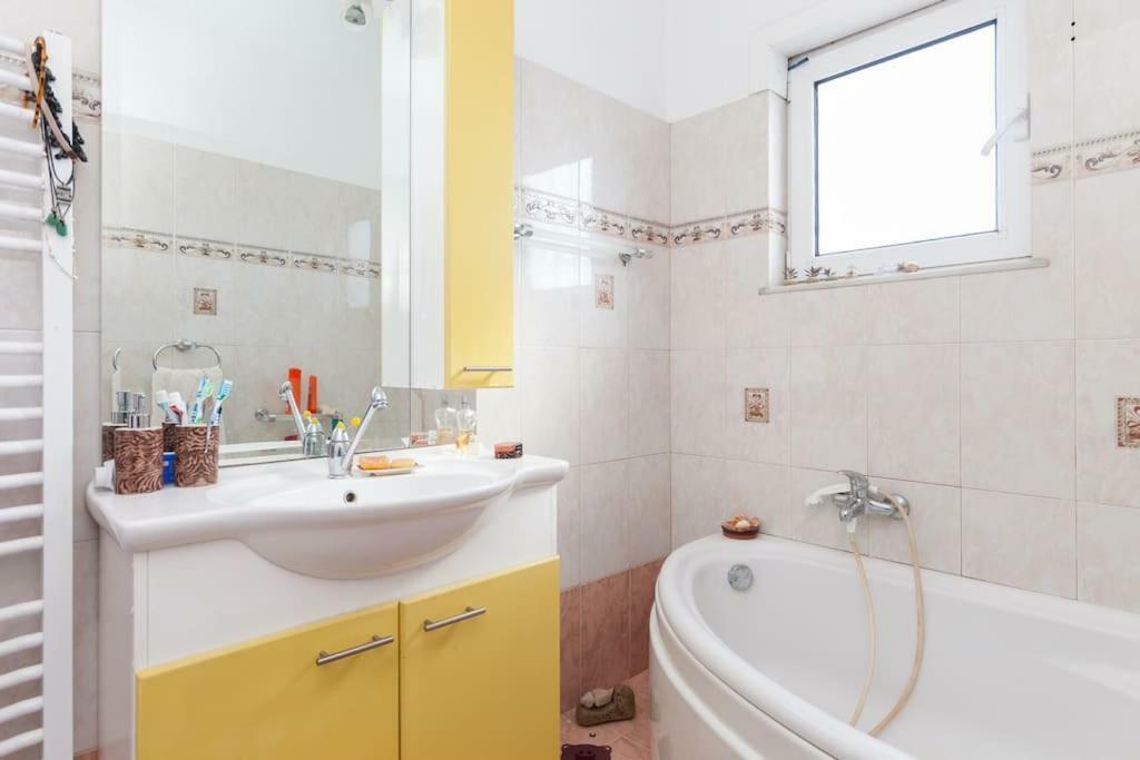 Country Rooms Near Athens - Airport Braurone Esterno foto