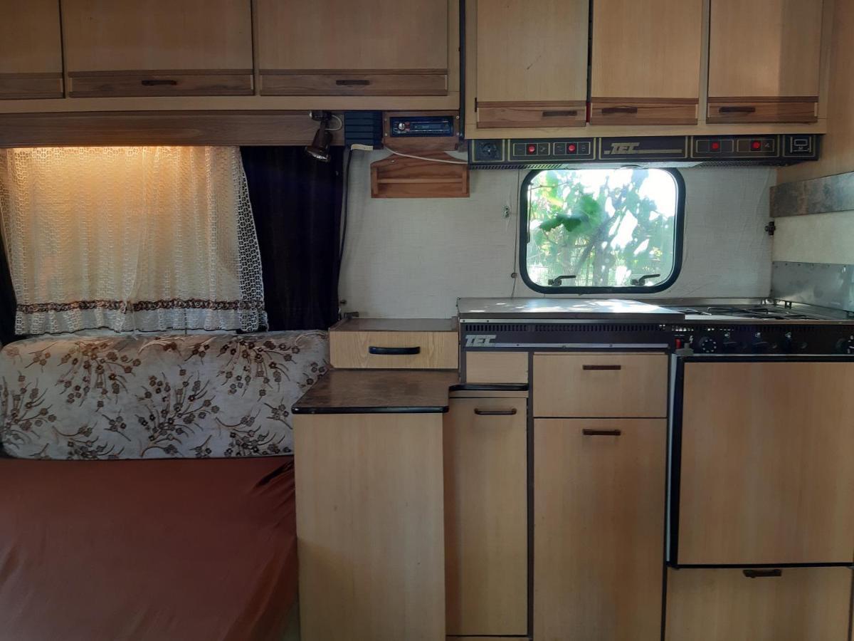 Country Rooms Near Athens - Airport Braurone Esterno foto